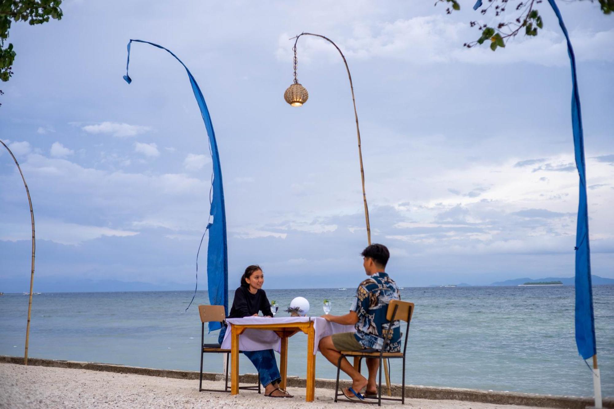 Yut'S Inn Flower Paradise Gili Gede Exterior foto
